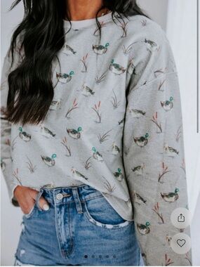 Light Gray Duck-Print long sleeve